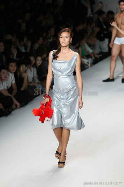 แฟชั่นโชว์ : ELLE Fashion Week 2008 (4) /19 Oct 2008