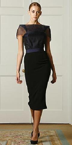 แฟชั่นคอลเล็กชั่นแรกสุด  วิคตอเรีย เบคแฮม