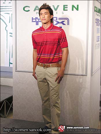 แฟชั่นโชว์สุดชิค ต้อนรับหน้าฝนโดยเฉพาะ