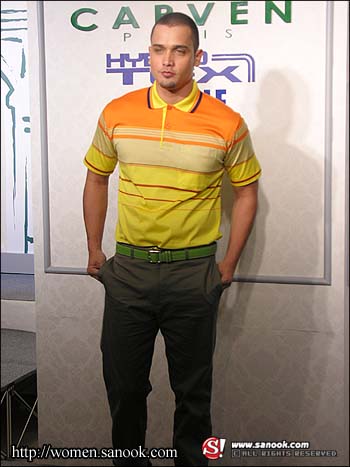 แฟชั่นโชว์สุดชิค ต้อนรับหน้าฝนโดยเฉพาะ