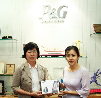 Olay แจกรางวัลผู้ชนะการแข่งขัน ลดเลือนริ้วลอย