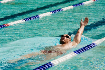 หุ่นเฟิร์มกล้ามสวยด้วยการว่ายน้ำ