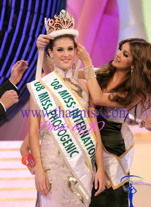 นางงามสเปน คว้าตำแหน่ง MISS INTERNATIONAL 2008