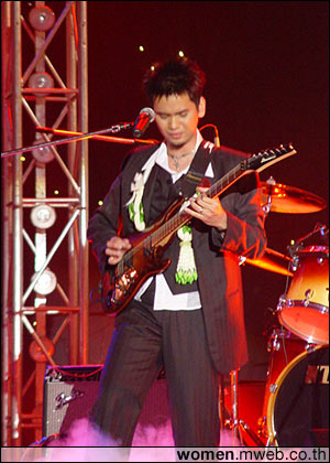 ย้อนอดีตภาพหวาน งานแต่งแมว นิโคล