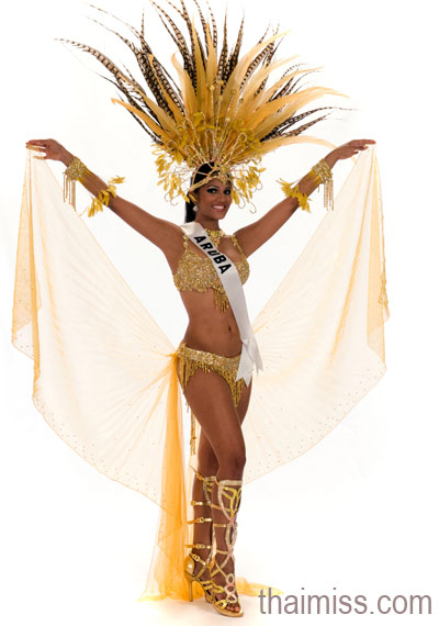 ผู้เข้าประกวดมิสยูนิเวิร์ส 2008 ในชุดประจำชาติ