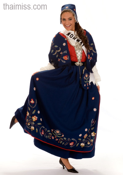 ผู้เข้าประกวดมิสยูนิเวิร์ส 2008 ในชุดประจำชาติ