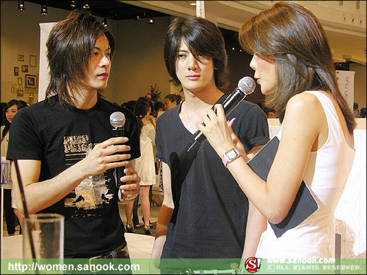 ครึ่งศตวรรษ กับ เคล็นซิ่งออยล์ ชู อูเอมูระ