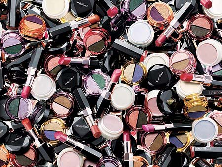 Shiseido MAQUIlLAGE !
