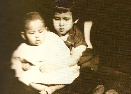 รวมพระฉายาลักษณ์ : สมเด็จพระเจ้าพี่นางเธอฯ / ห้องภาพที่ 1 : ครั้งทรงพระเยาว์