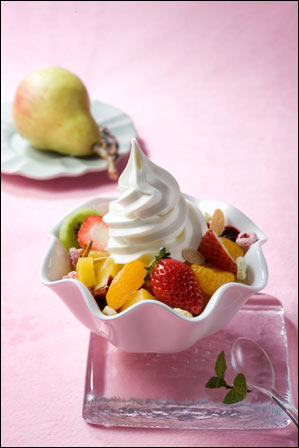 สาขาใหม่ Red Mango ไอศกรีมโยเกิร์ตสูตรไร้ไขมัน