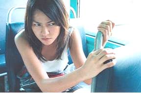 สาวๆ รู้ไว้...เอาตัวรอดอย่างไร ให้พ้นมือชายชั่วบนรถเมล์