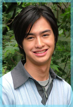 ธาวิน เยาวพลกุล