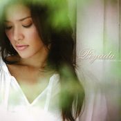 Wallpaper : อ้อม พิยดา : Heart Touching Heart