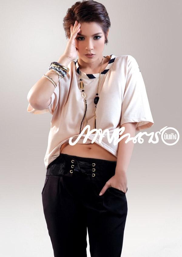 โดนัท-มนัสนันท์