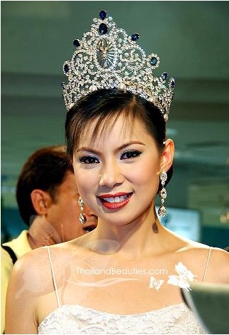 บุ๋ม ปนัดดา