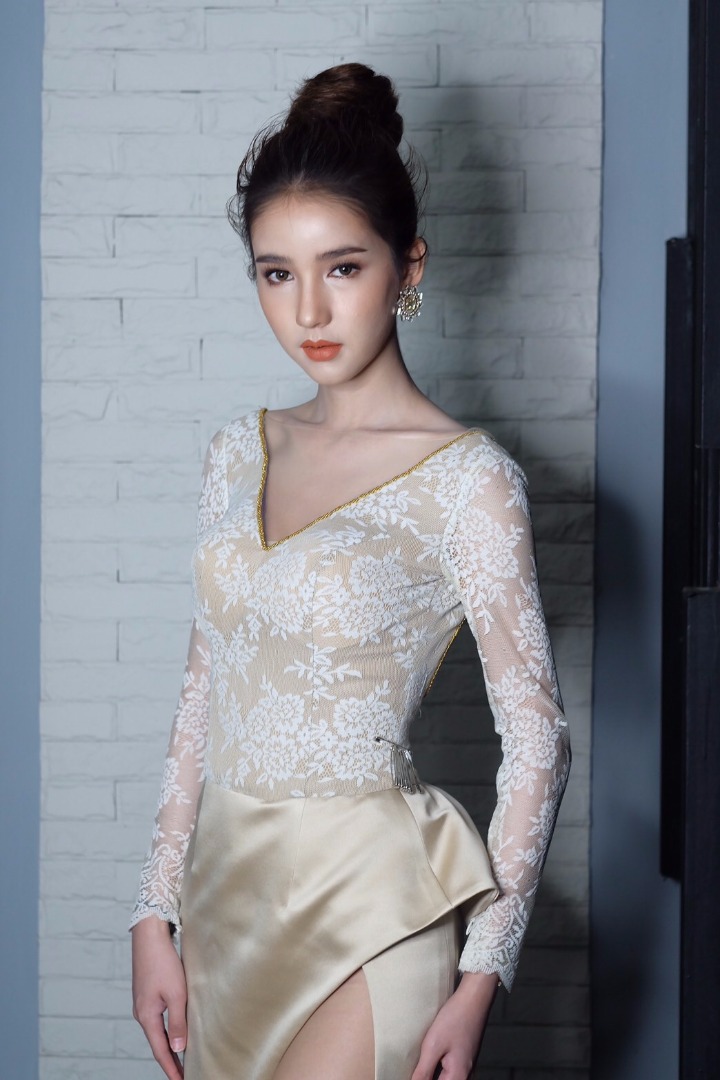 โยชิ Miss Tiffany universe 2017