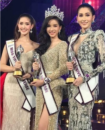 โยชิ Miss Tiffany universe 2017