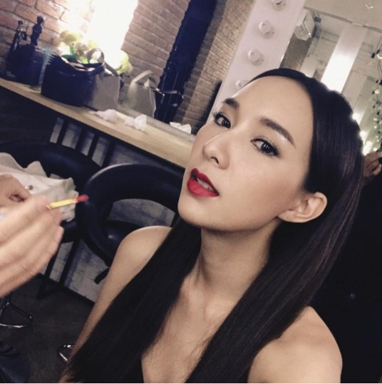 ดาราหน้าผากกว้าง