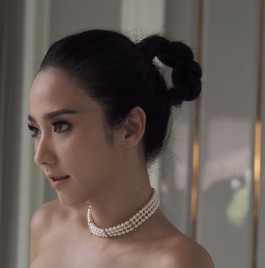 ดาราหน้าผากกว้าง