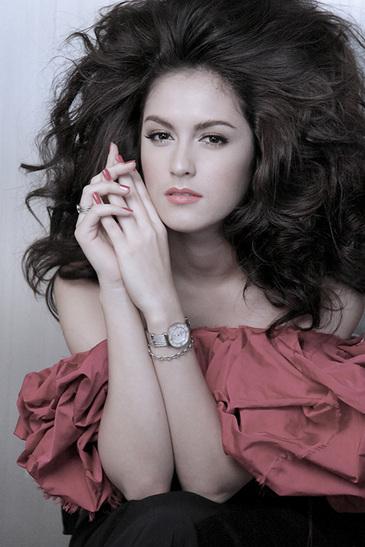 Nutpimon Farida Waller, Thailand, Age:22