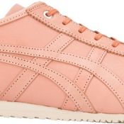 Onitsuka Tiger สีกลีบดอกซากุระ