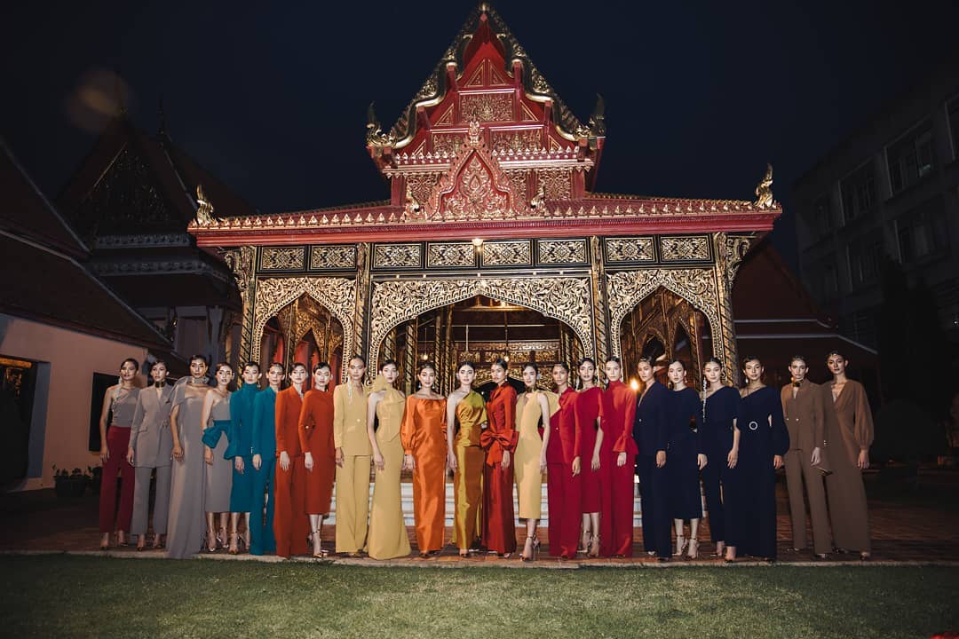 ใหม่ ดาวิกา