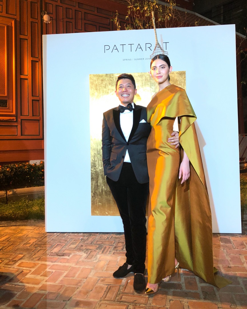 ใหม่ ดาวิกา