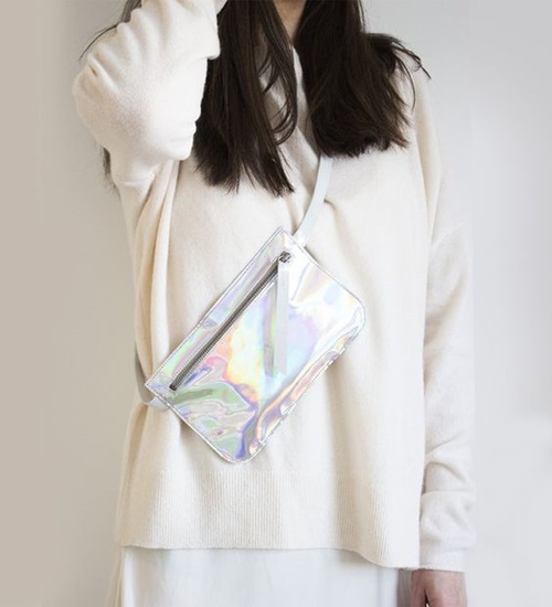 แฟชั่นกระเป๋าคาดเอว