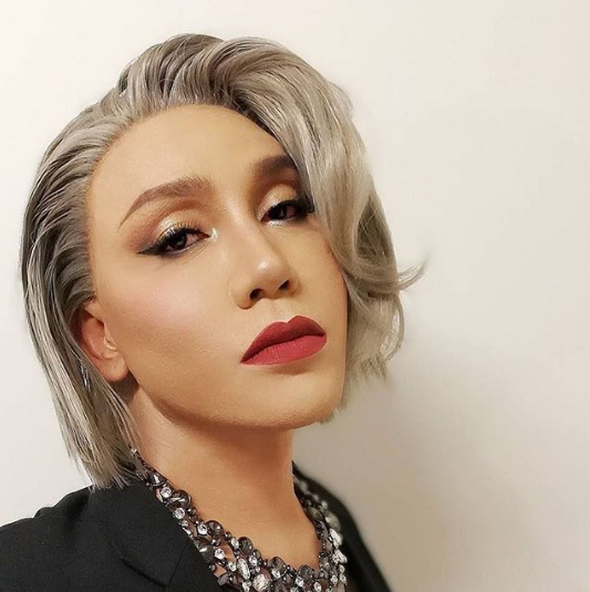 มัม ลาโคนิค