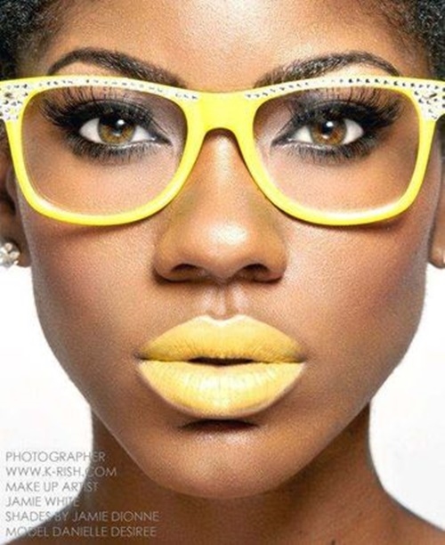 เมกอัพสีเหลือง