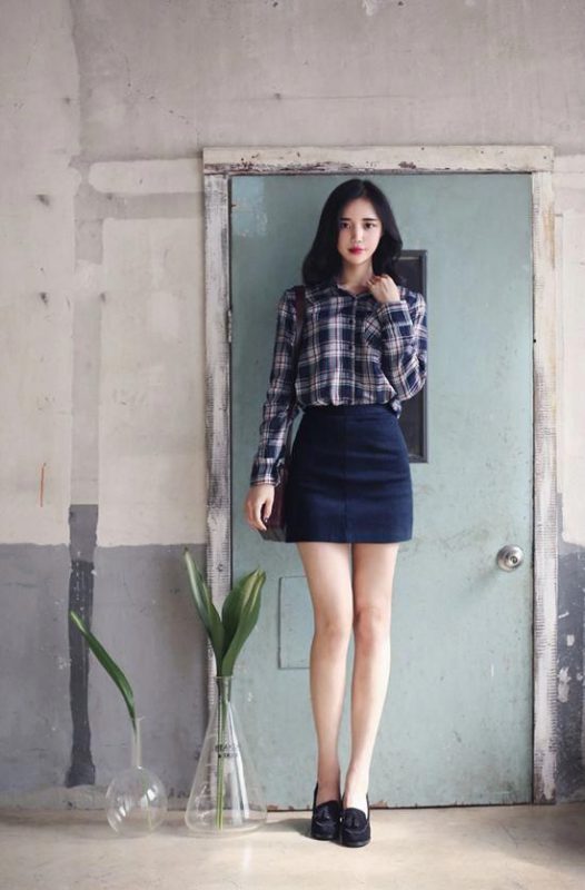 กระโปรงยีนส์สั้น