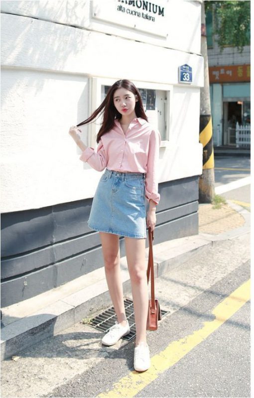 กระโปรงยีนส์สั้น