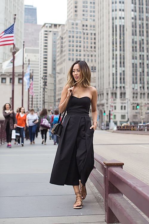 แฟชั่นเกาะอก