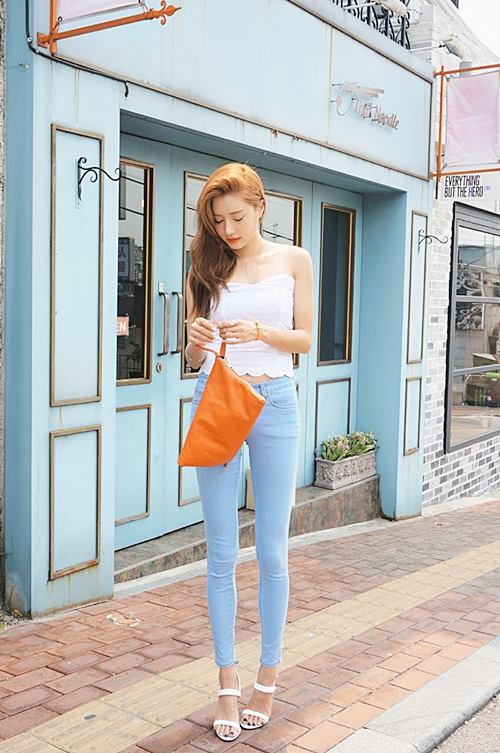 แฟชั่นเกาะอก