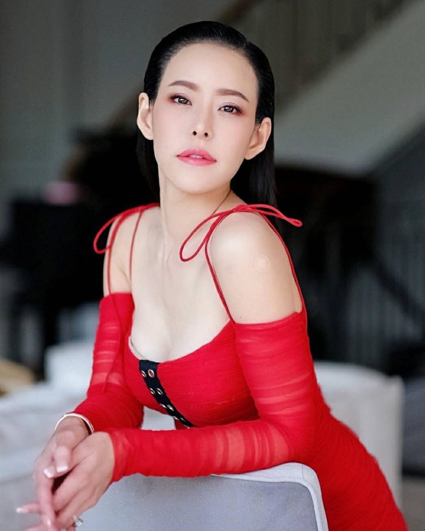 ผลงานหน้าแต่ง ฮั้ว ทศพล