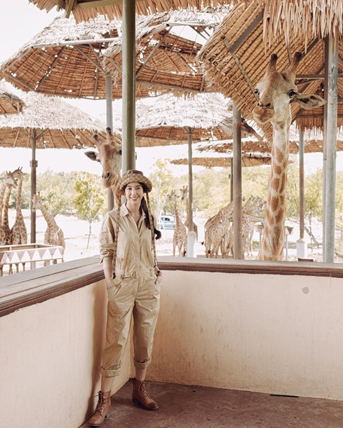 แฟชั่นชุดซาฟารี