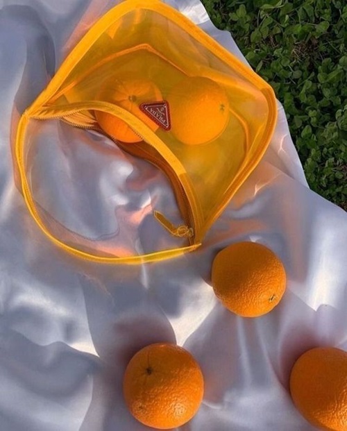 แฟชั่นโทนสีส้ม