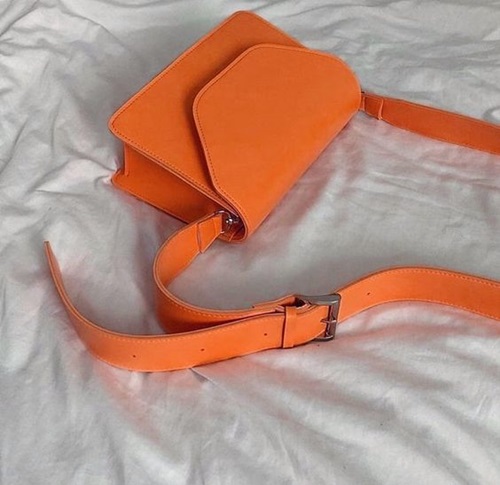 แฟชั่นโทนสีส้ม