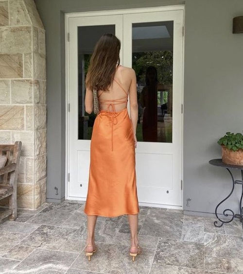 แฟชั่นโทนสีส้ม