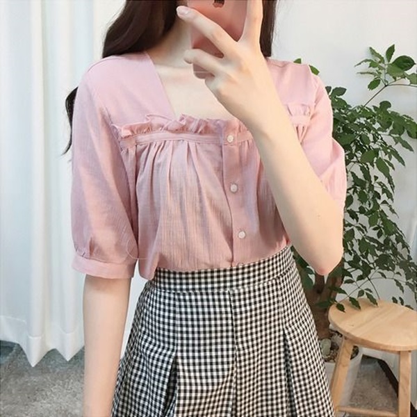 เสื้อคอเหลี่ยม