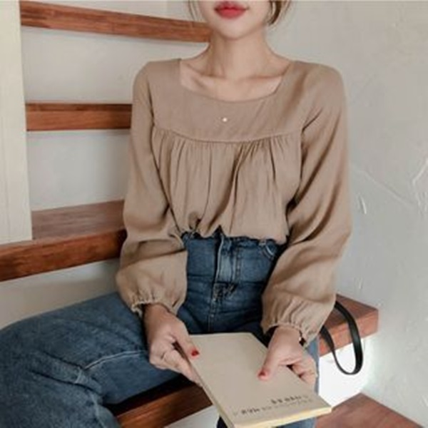 เสื้อคอเหลี่ยม