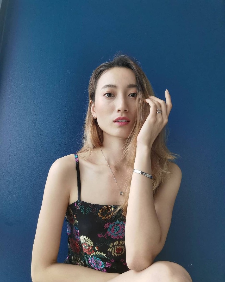 หงส์ เดอะเฟซ