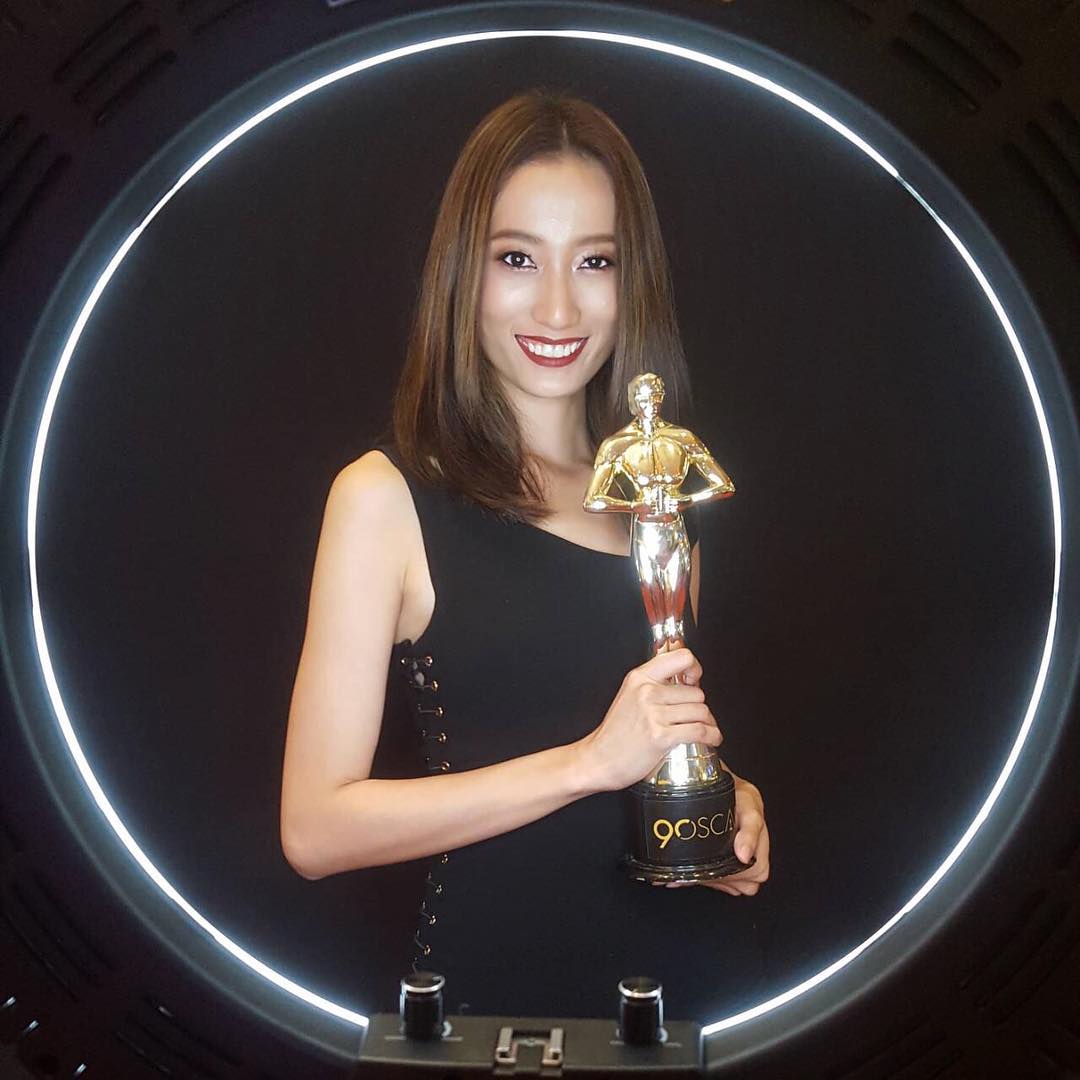 หงส์ เดอะเฟซ