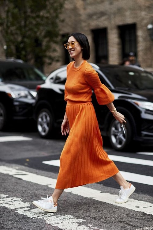 แฟชั่นโทนสีส้ม