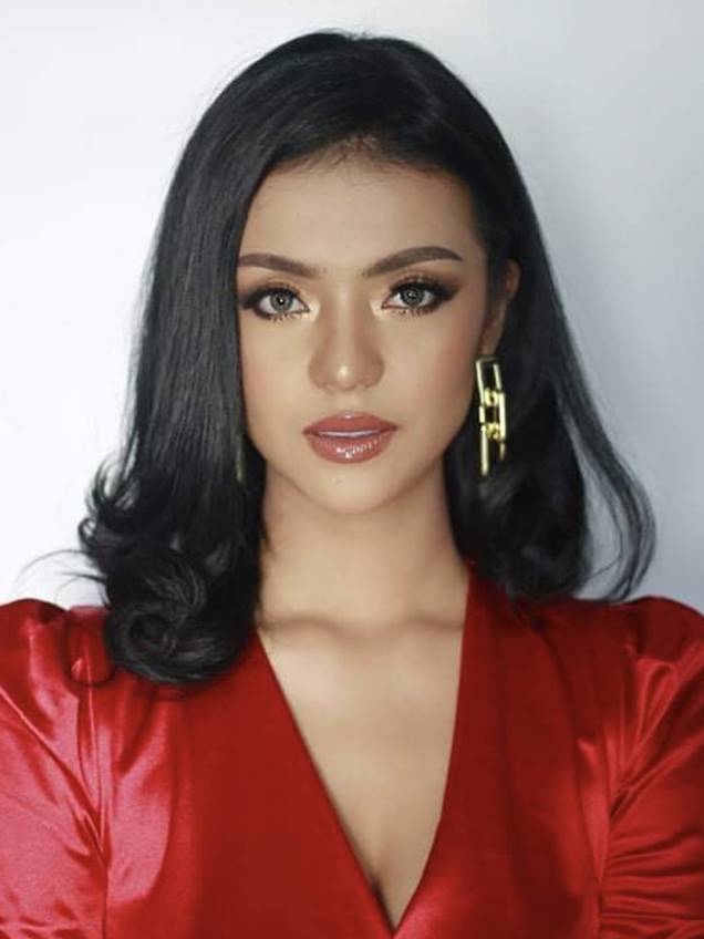 MUT 04 อซุนทีน่า  ชูศักดิ์