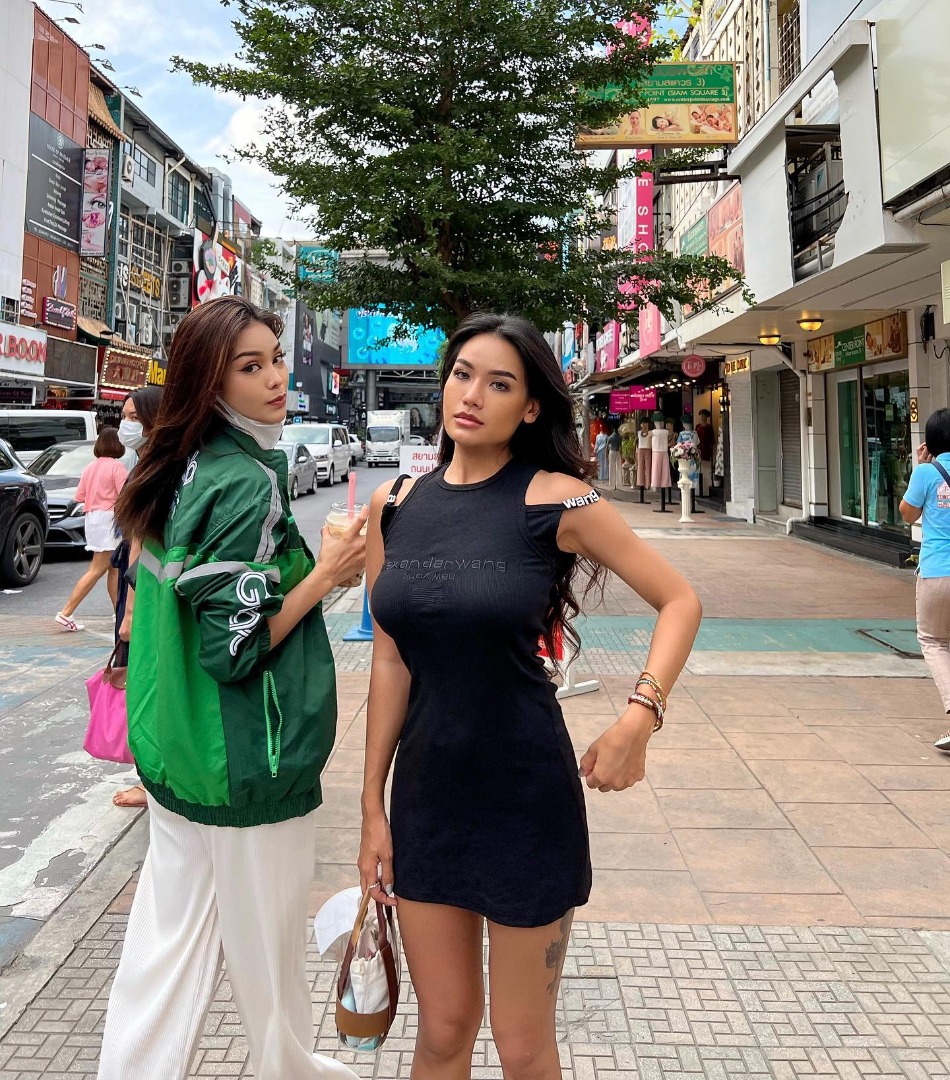 ปลายฟ้า พี่สาว อิงฟ้า วราหะ