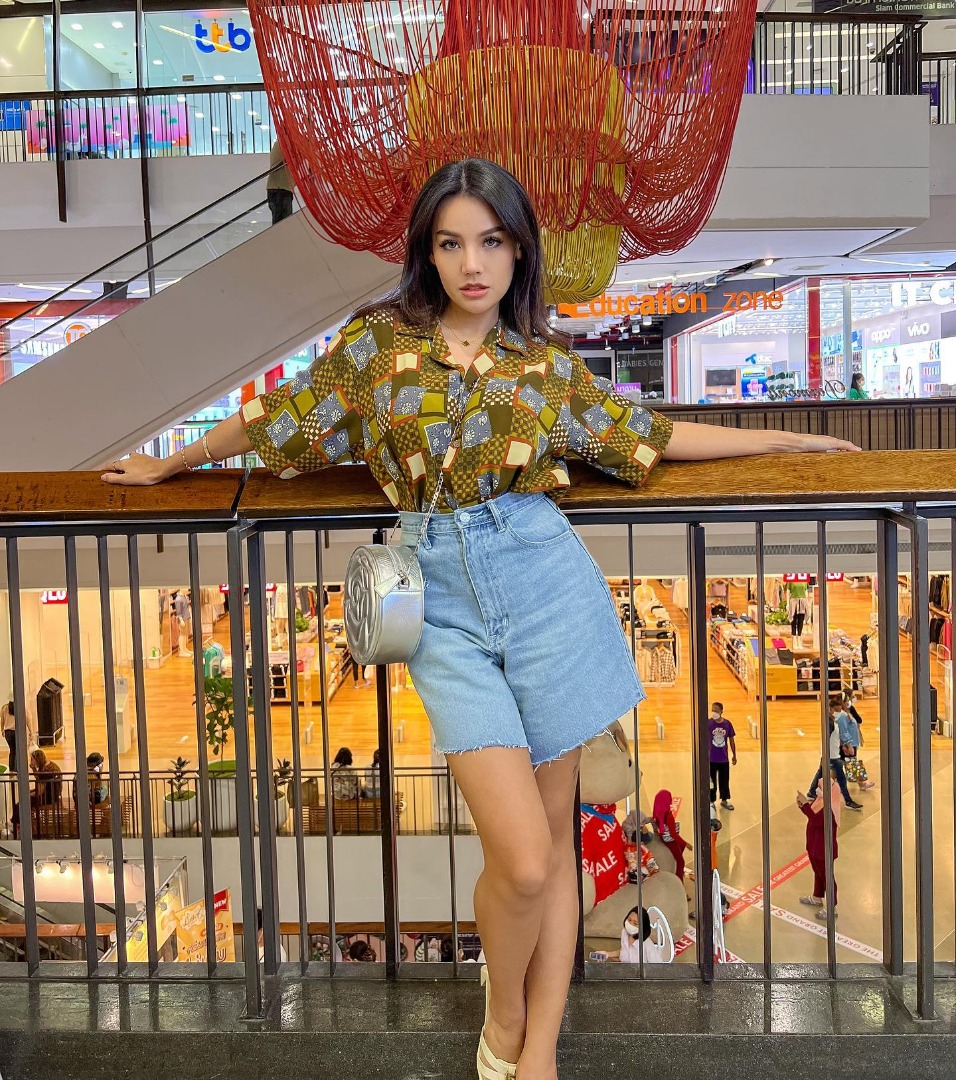 ปลายฟ้า พี่สาว อิงฟ้า วราหะ