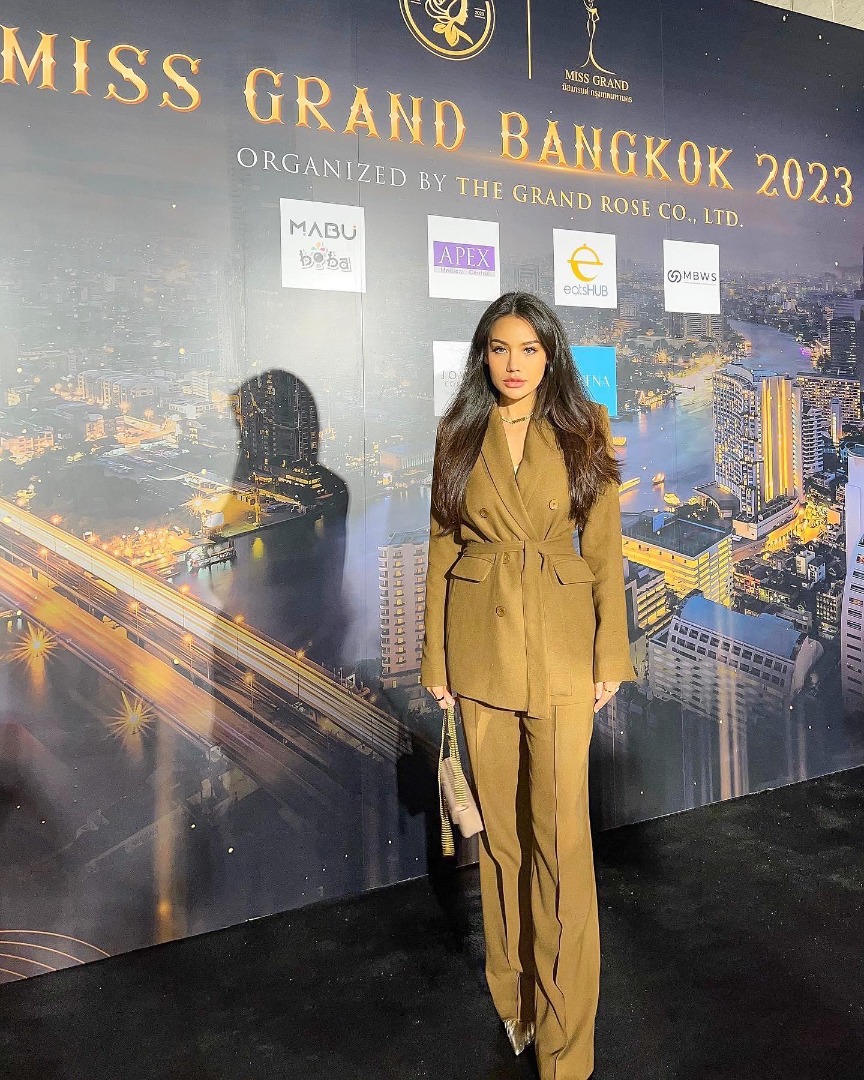 ปลายฟ้า พี่สาว อิงฟ้า วราหะ