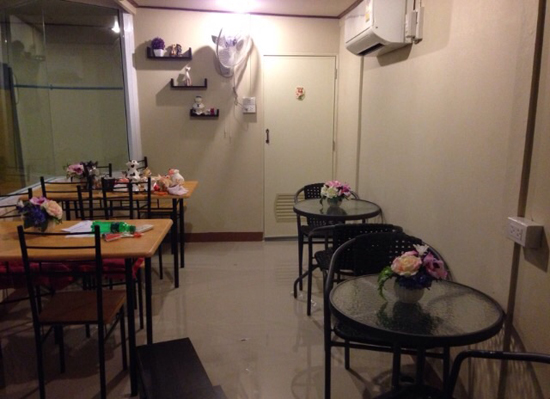 ดัดแปลงพื้นที่หน้าบ้านเป็น "ร้านกาแฟ" ในฝัน