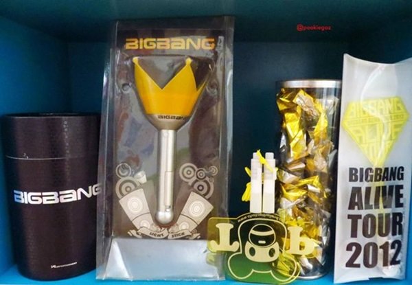 ส่อง “บ้าน” แฟนคลับคนไทยตัวแม่ ตกแต่งบ้านด้วยผลงาน BIGBANG เกือบทั้งหลัง